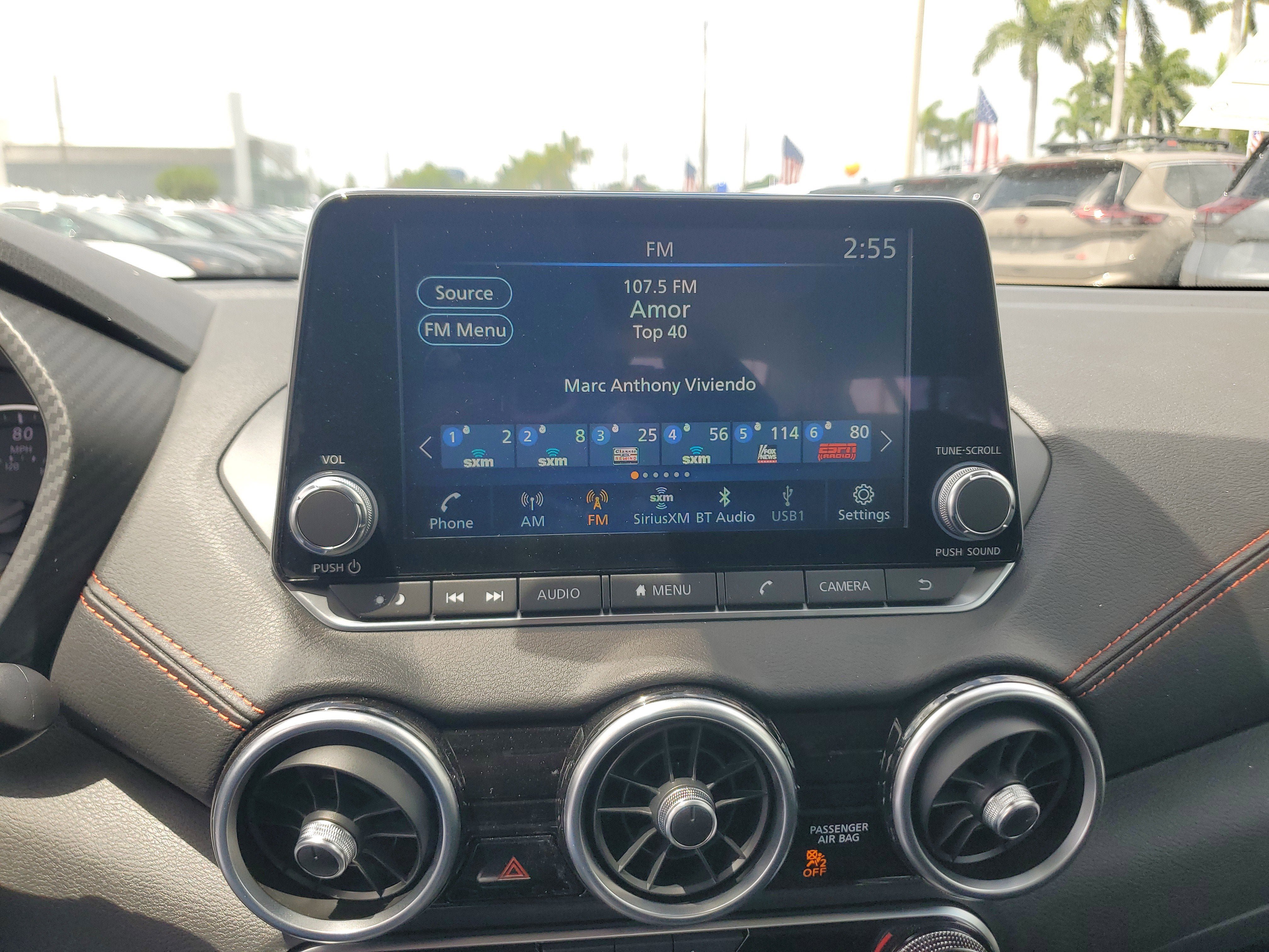 New 2025 Nissan Sentra SR w/ SR Premium Package FWD image 16