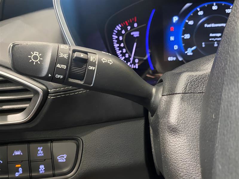 Used 2019 Hyundai Santa Fe Limited image 14