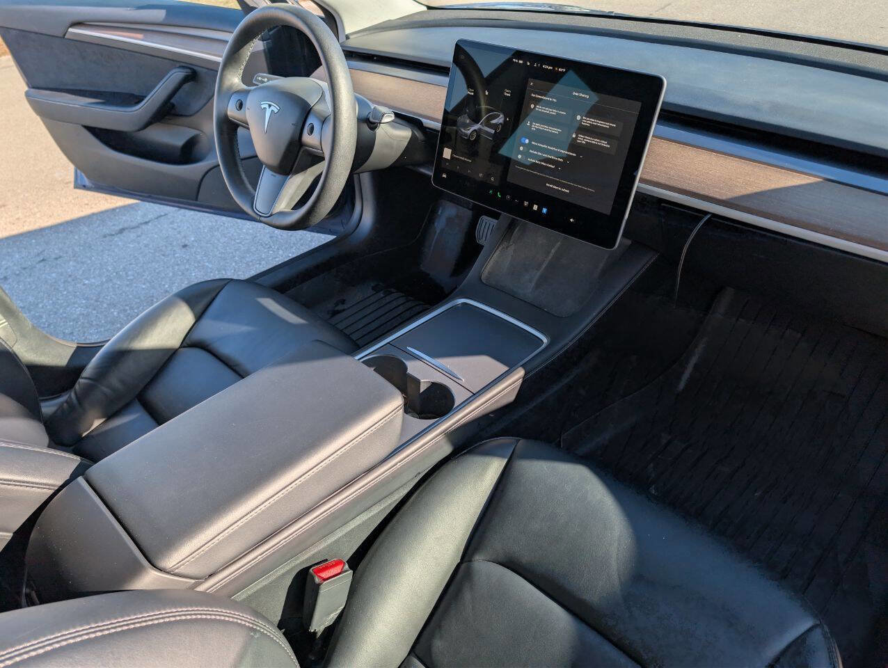 Used 2022 Tesla Model 3 Long Range image 21