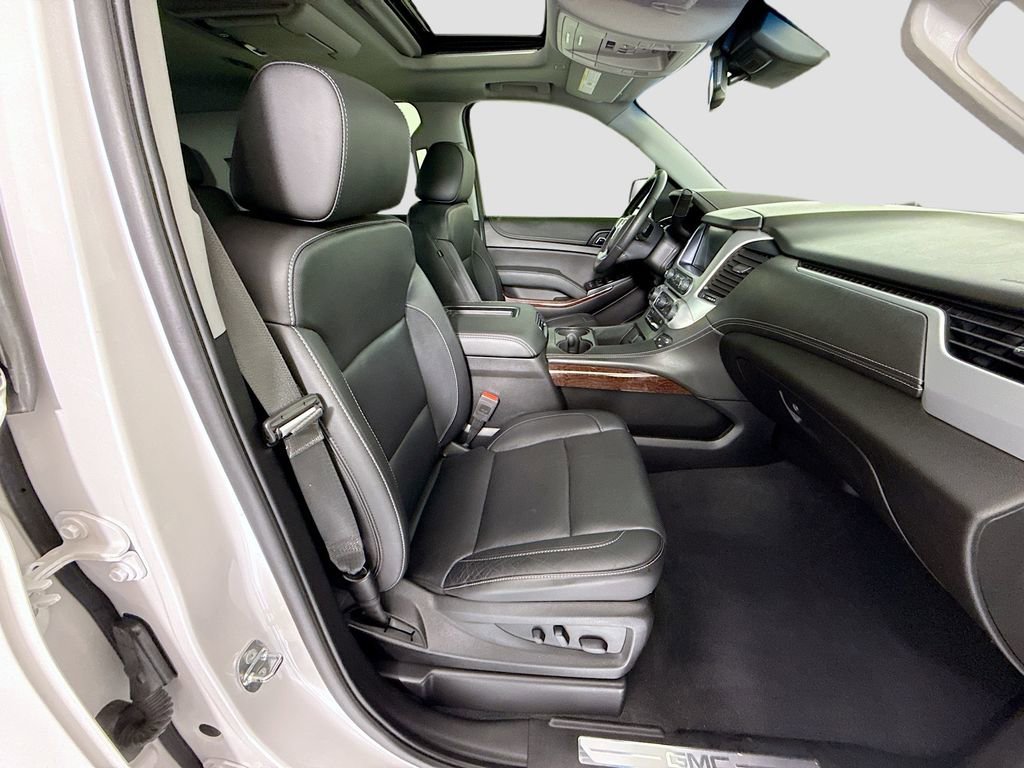 Used 2019 GMC Yukon SLT w/ Premium Edition AWD/4WD image 21