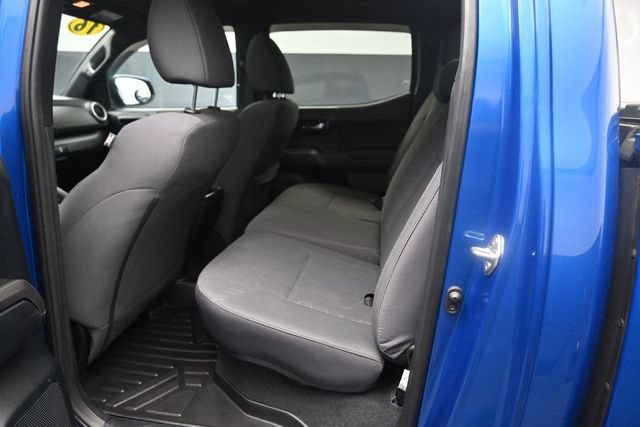 Used 2016 Toyota Tacoma TRD Sport w/ Premium & Technology Package RWD image 21