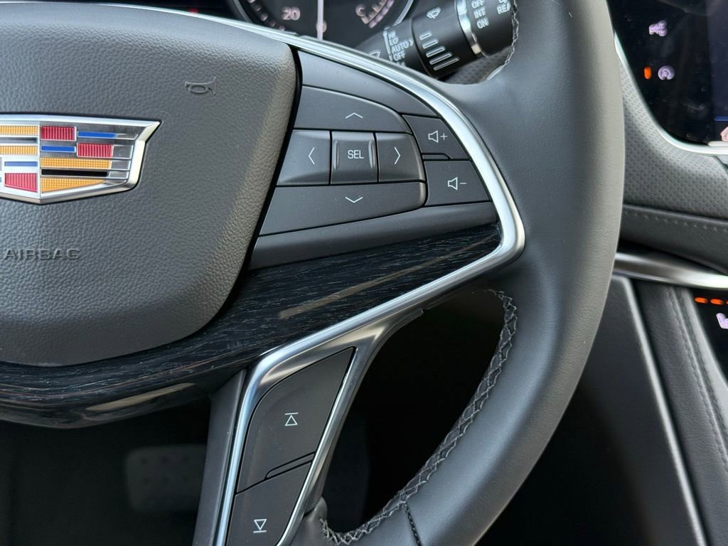 New 2026 Cadillac XT5 Premium Luxury w/ Driver Assist Package FWD image 26