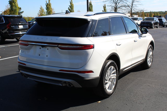 Certified 2026 Lincoln Corsair Premiere AWD/4WD image 3