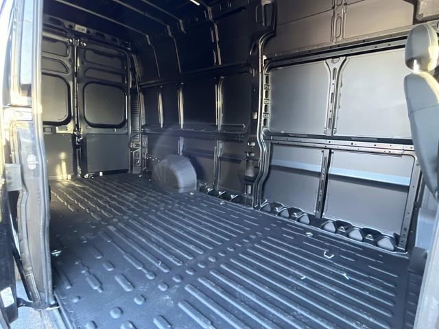 New 2026 RAM ProMaster 3500 w/ Premium Convenience Group image 15
