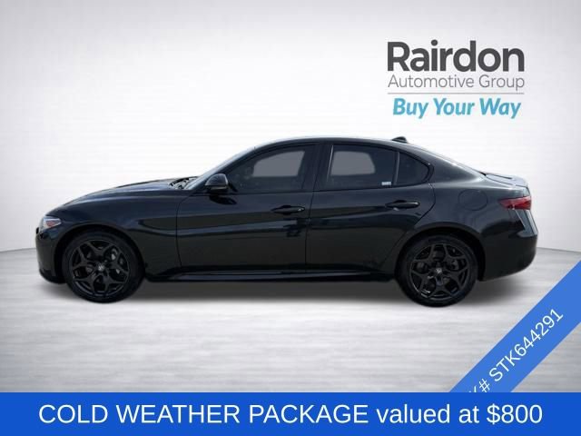 Used 2021 Alfa Romeo Giulia Sprint w/ Nero Edizione image 4