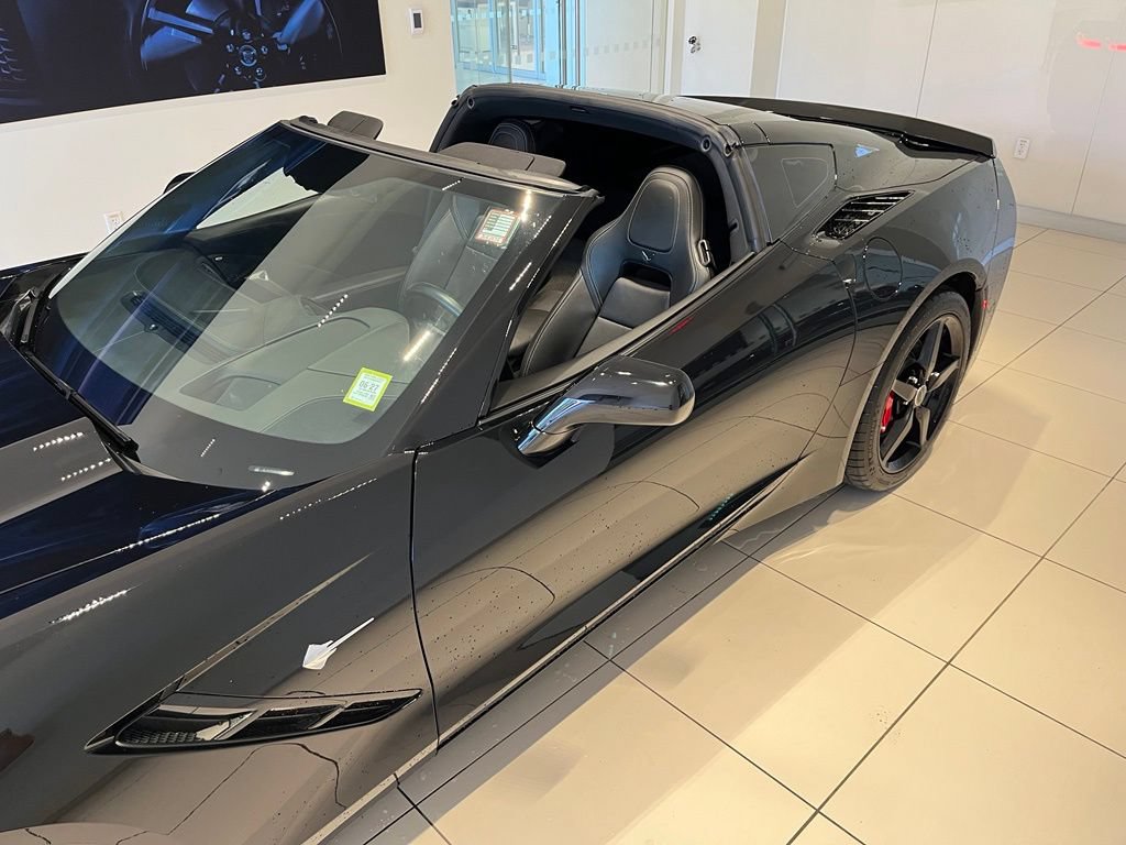 Used 2014 Chevrolet Corvette Stingray Coupe w/ 2LT Preferred Equipment Group RWD image 21