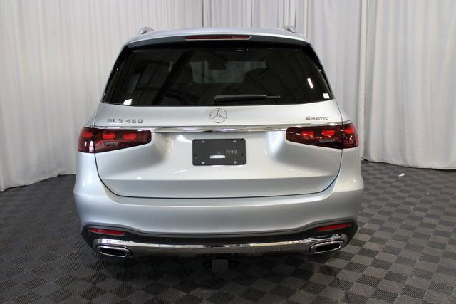 New 2026 Mercedes-Benz GLS 450 4MATIC image 5