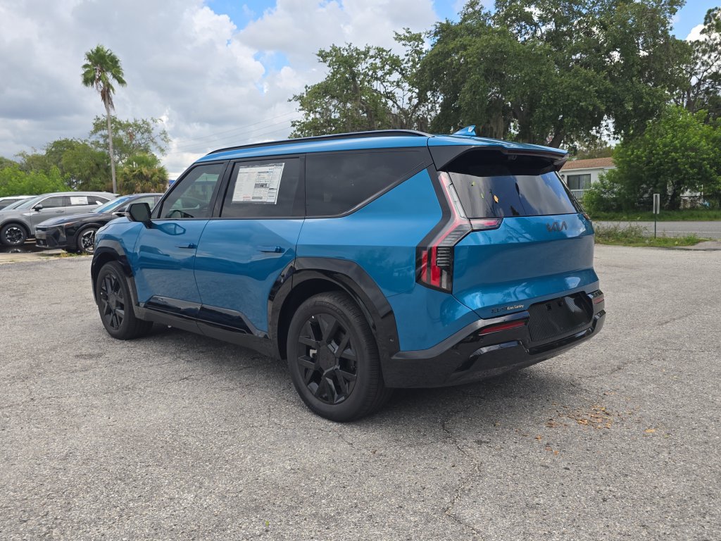 New 2026 Kia EV9 Land w/ Nightfall Edition Package AWD/4WD image 6