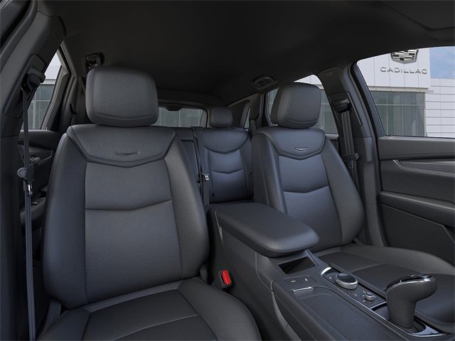 New 2025 Cadillac XT5 Luxury image 16