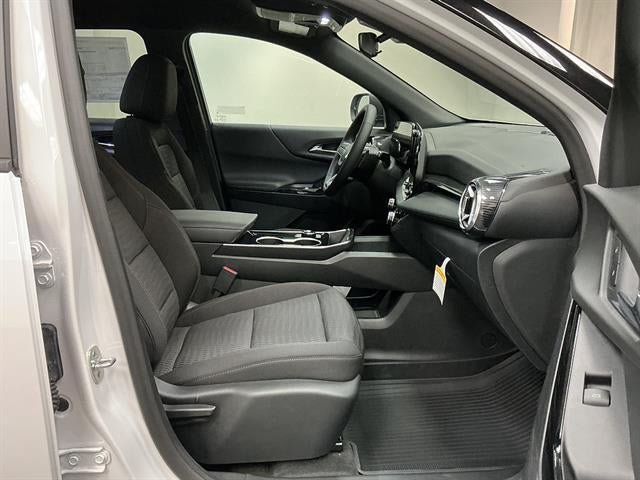 New 2026 Chevrolet Equinox LT w/ Midnight Edition AWD/4WD image 31