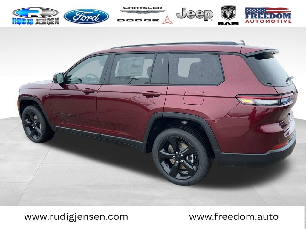 New 2025 Jeep Grand Cherokee L Limited w/ Black Appearance Package image 4