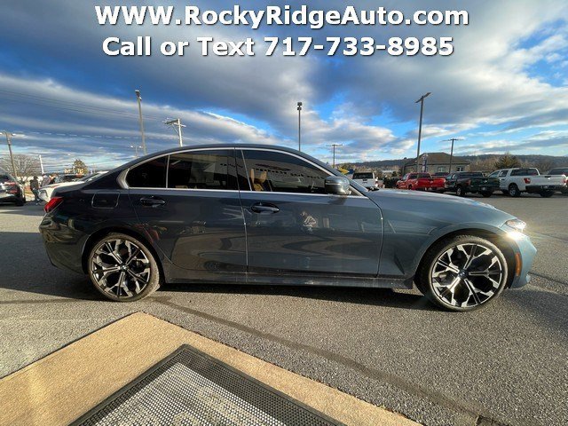 Used 2025 BMW 330i xDrive Sedan w/ Premium Package image 8