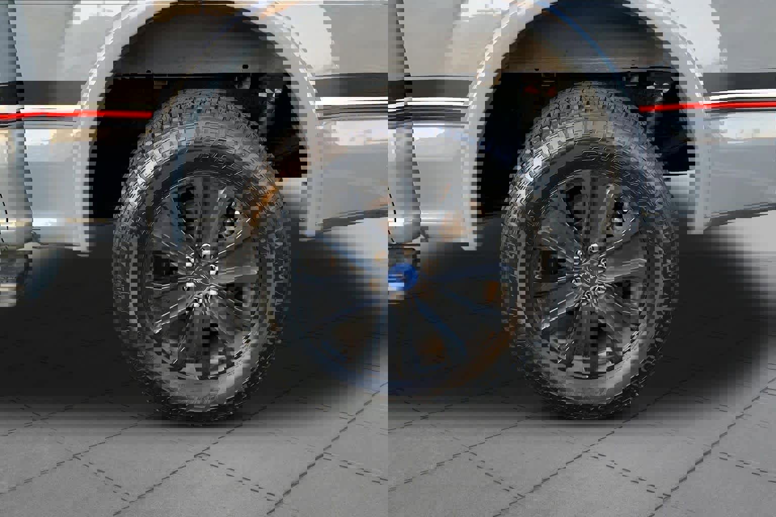 Used 2019 Ford F150 Lariat w/ Equipment Group 502A Luxury AWD/4WD image 10