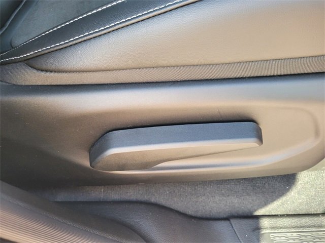 New 2025 Jeep Grand Cherokee Altitude image 16