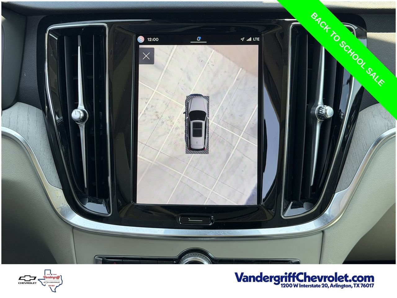 Used 2025 Volvo V60 B5 Cross Country Plus AWD/4WD image 16