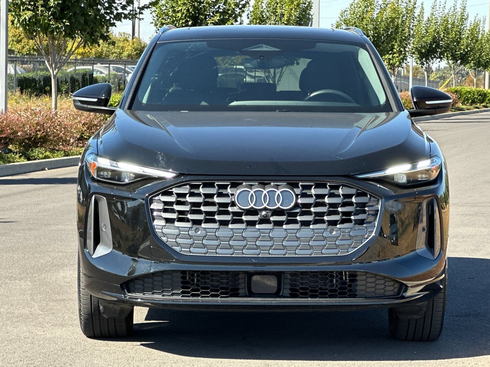 Used 2025 Audi Q5 Premium w/ Convenience Package AWD/4WD image 8