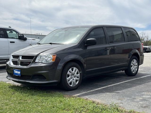 Used 2019 Dodge Grand Caravan SE w/ UConnect Hands-Free Group image 3