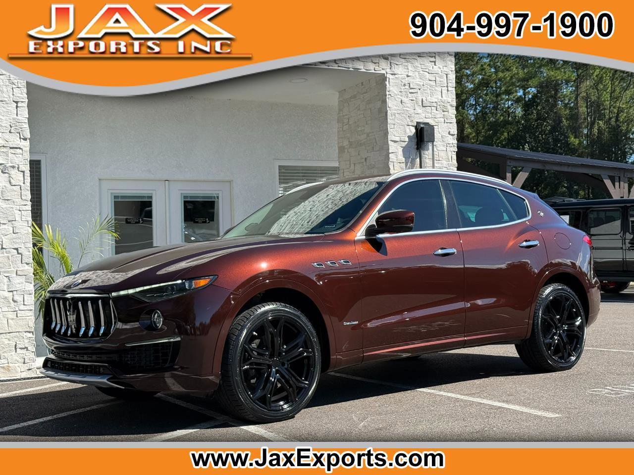 Used 2019 Maserati Levante GranLusso AWD/4WD image 1