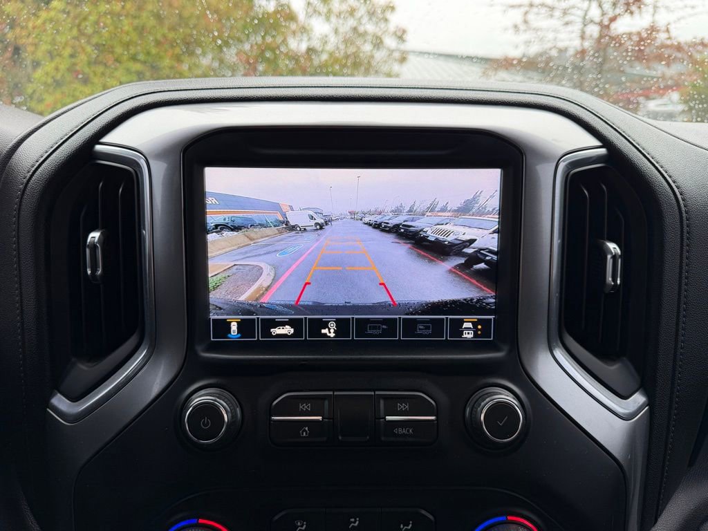 Used 2020 Chevrolet Silverado 1500 LT Trail Boss AWD/4WD image 23