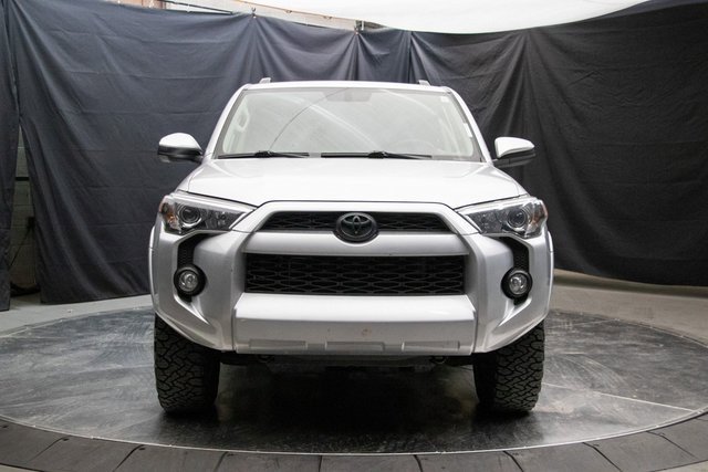 Used 2019 Toyota 4Runner SR5 image 4