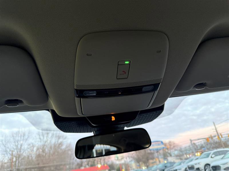 Used 2024 Nissan Ariya AWD image 30