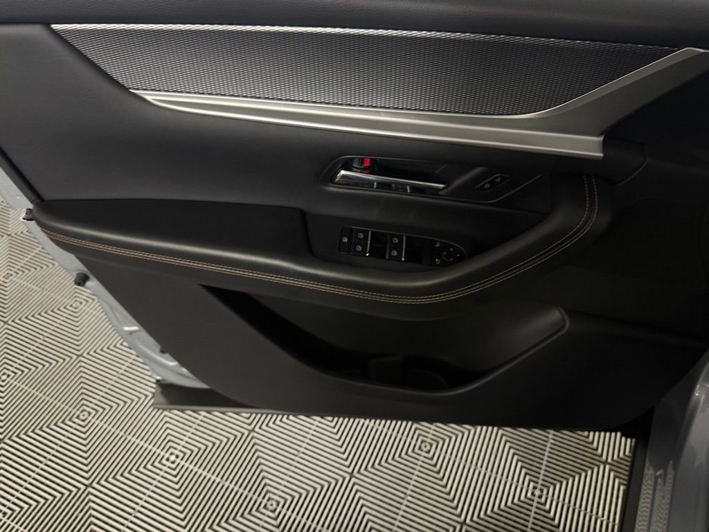 Used 2024 MAZDA CX-90 3.3 Turbo w/ Premium Package AWD/4WD image 26