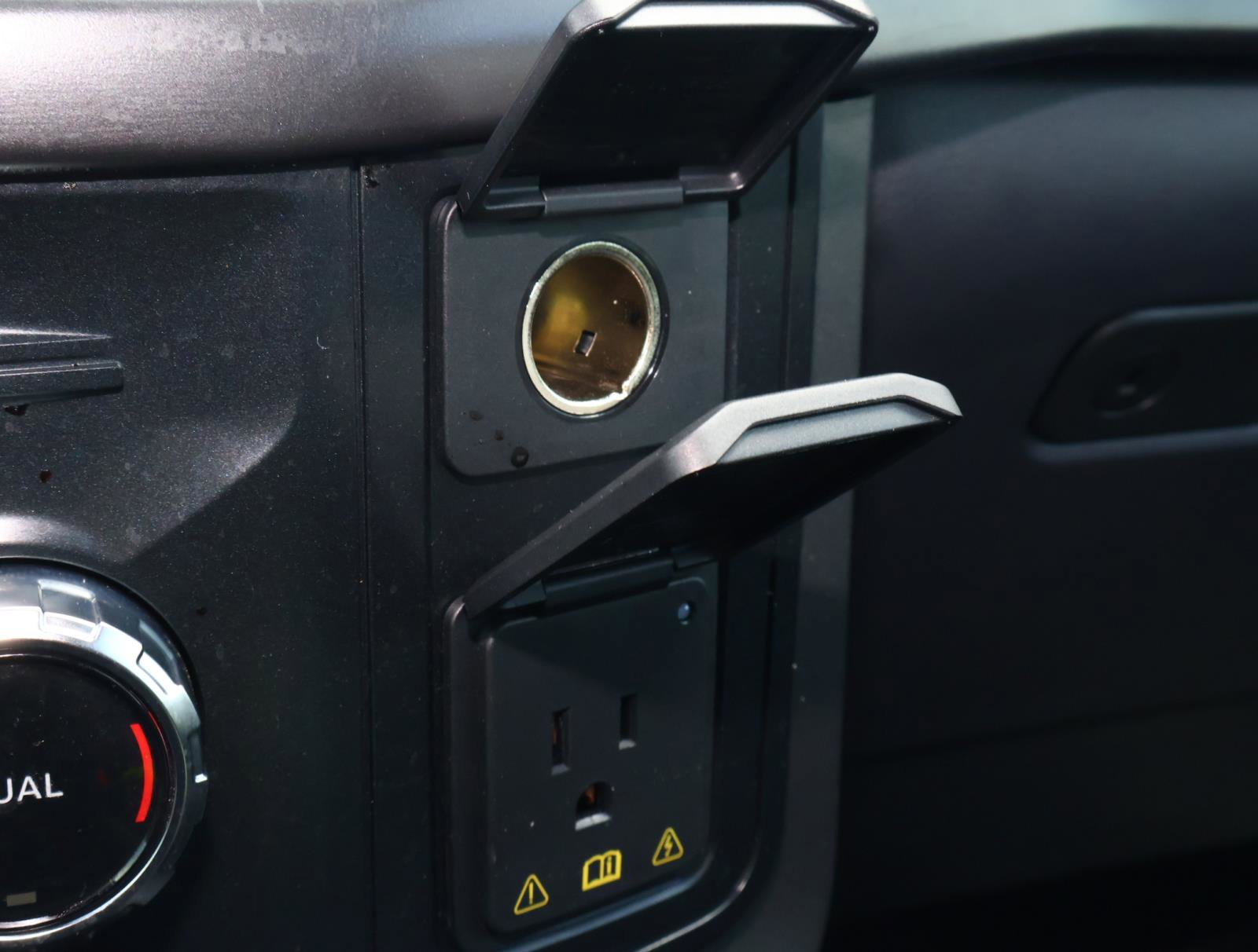 Used 2024 Ford F150 XLT w/ FX4 Off-Road Package image 32