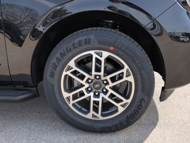 New 2026 Ford Expedition Active image 10