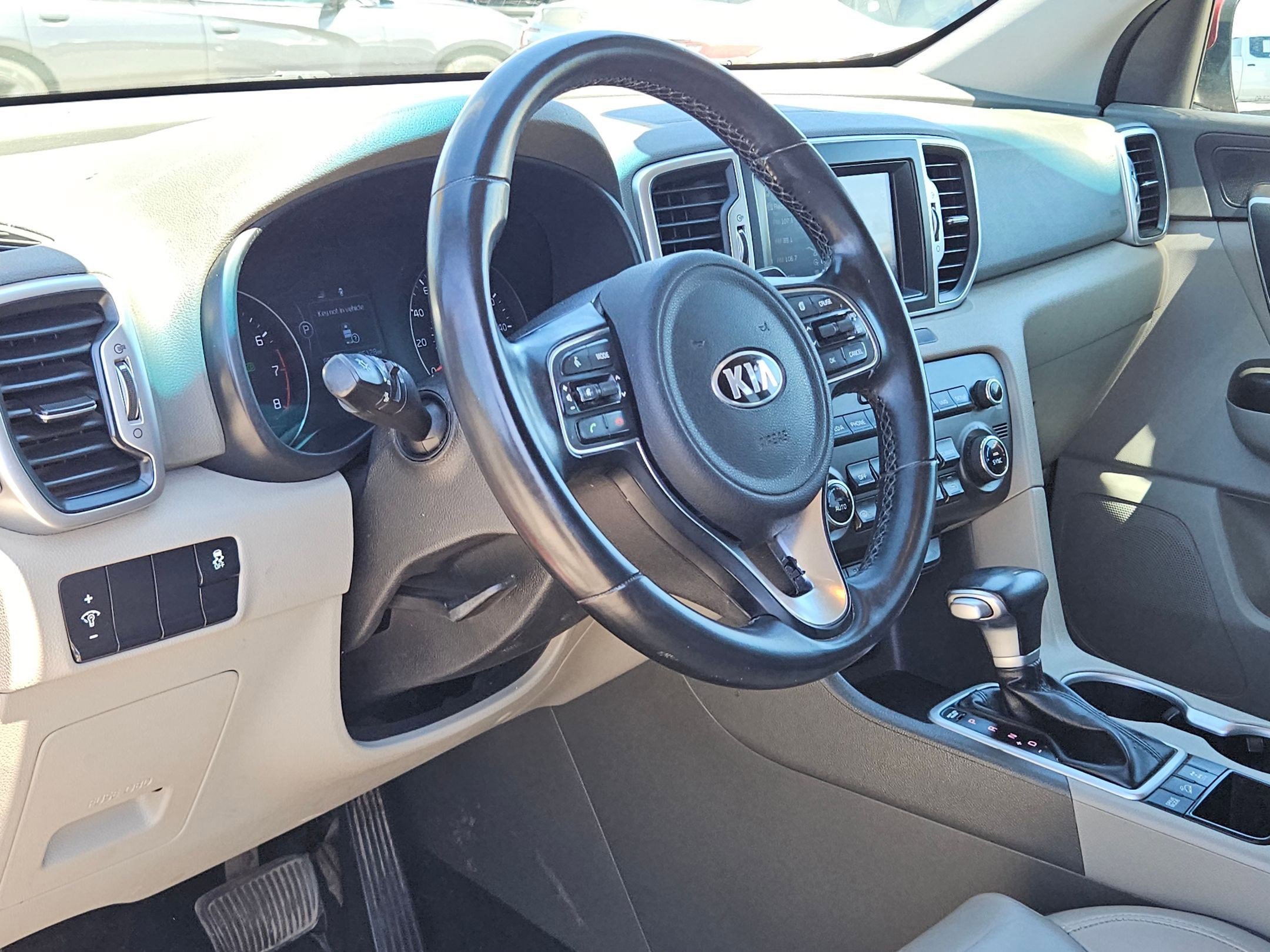 Used 2017 Kia Sportage EX image 7