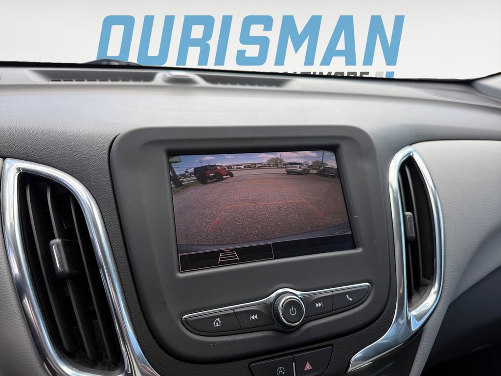 Used 2023 Chevrolet Equinox LS image 18