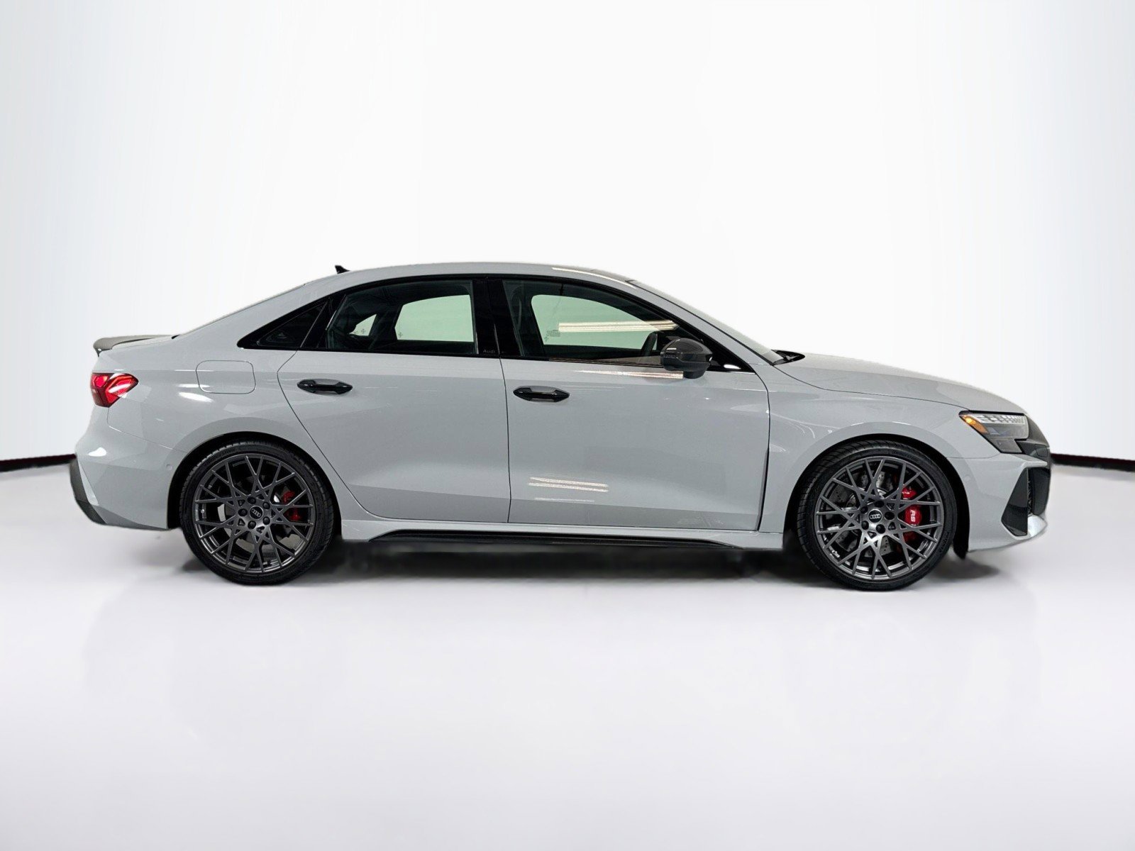 Used 2025 Audi RS 3 image 9
