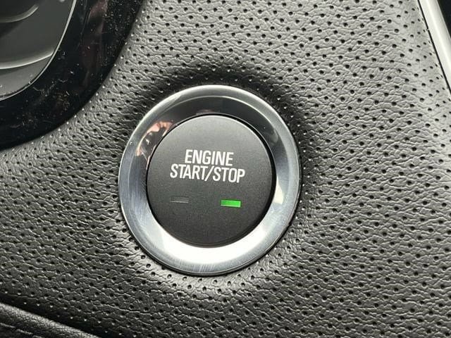 New 2026 Cadillac XT5 Premium Luxury FWD image 18
