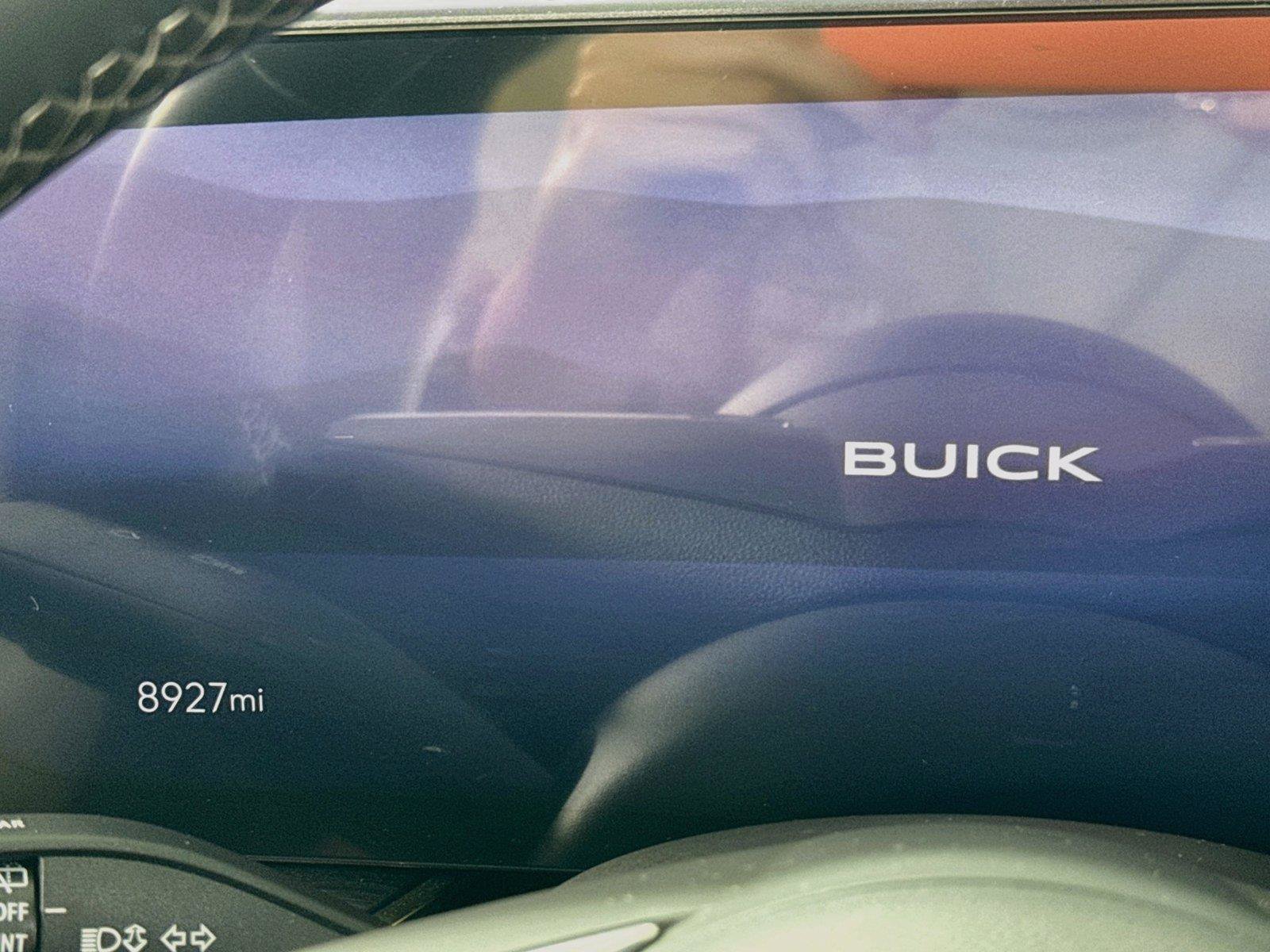 Used 2024 Buick Envision Avenir AWD/4WD image 6
