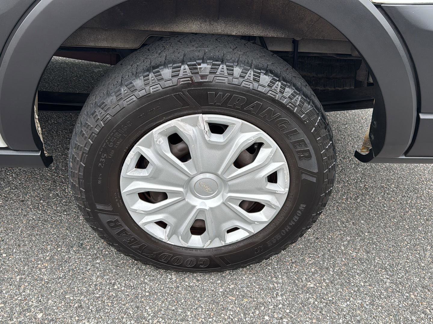 Used 2019 Ford Transit 350 XLT RWD image 26