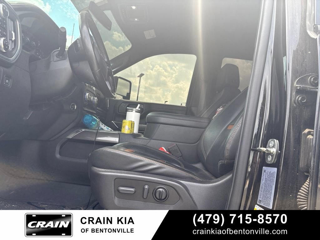 Used 2022 GMC Sierra 2500 AT4 AWD/4WD image 10