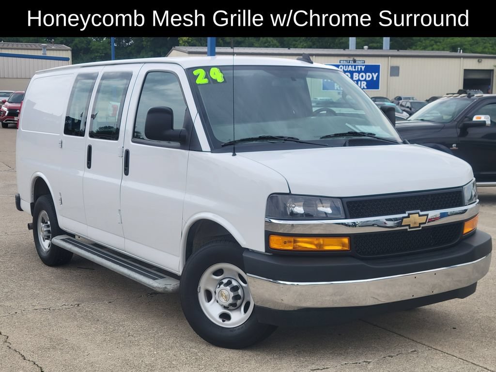 Used 2024 Ford Transit 250 Low Roof w/ Exterior Upgrade Package RWD image 24