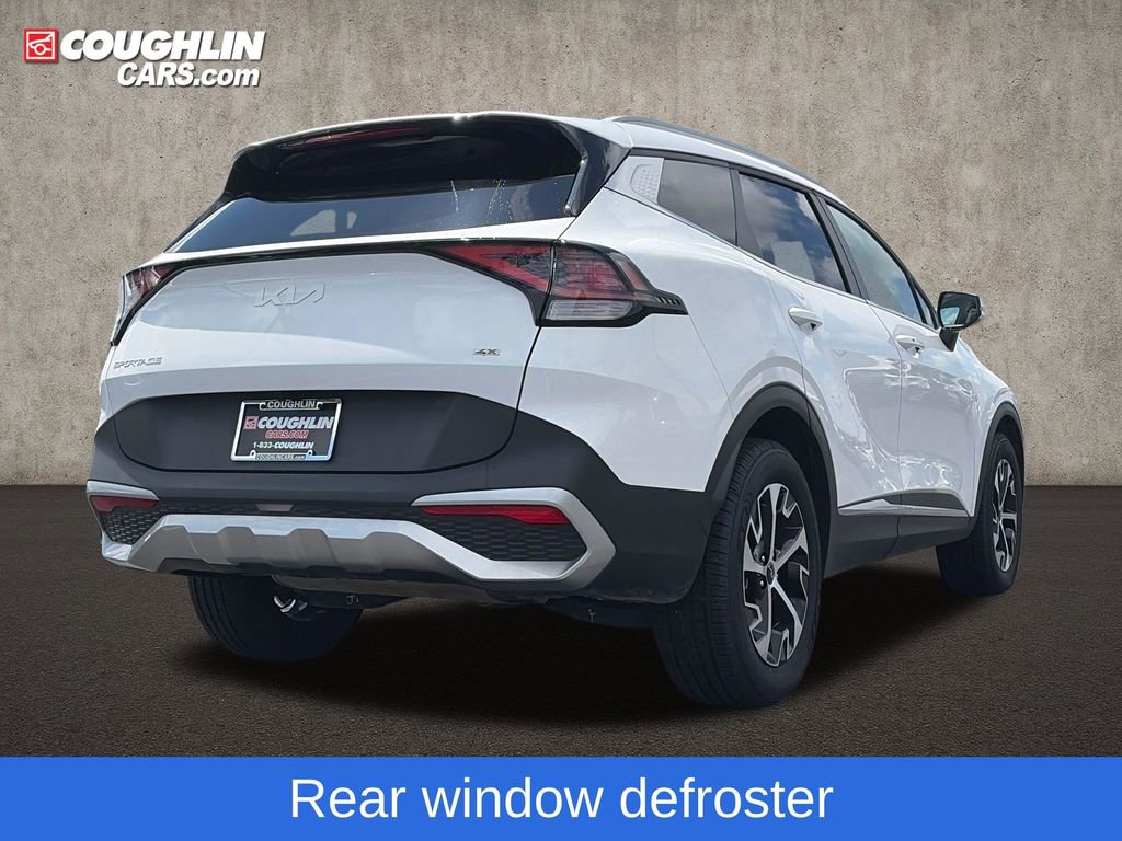 Used 2024 Kia Sportage EX AWD/4WD image 9