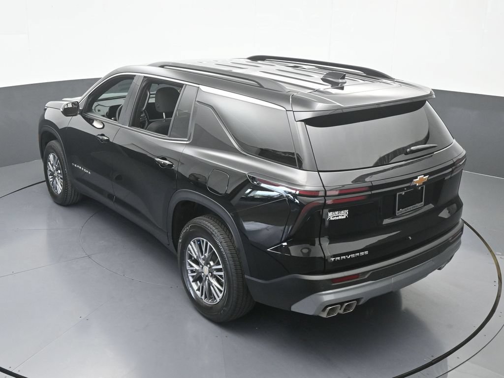 Used 2026 Chevrolet Traverse LT FWD image 48