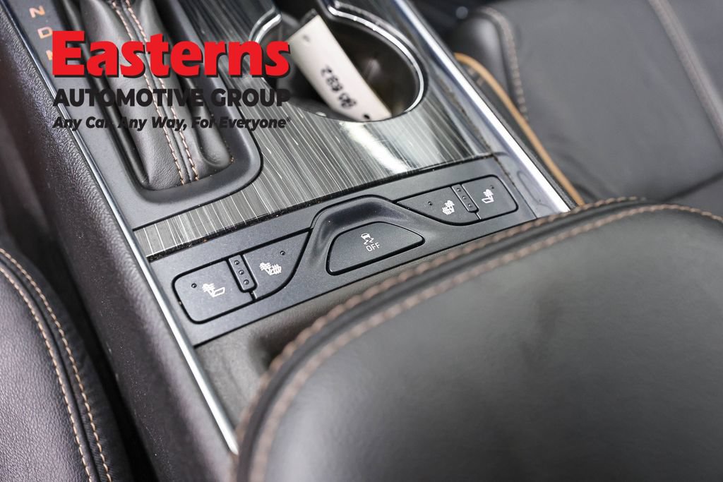 Used 2017 Chevrolet Impala Premier FWD image 21