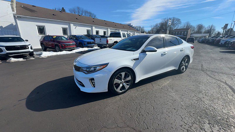 Used 2018 Kia Optima SX image 4