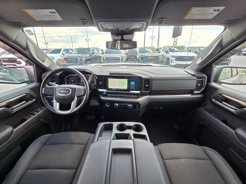 Used 2024 GMC Sierra 1500 Elevation image 26