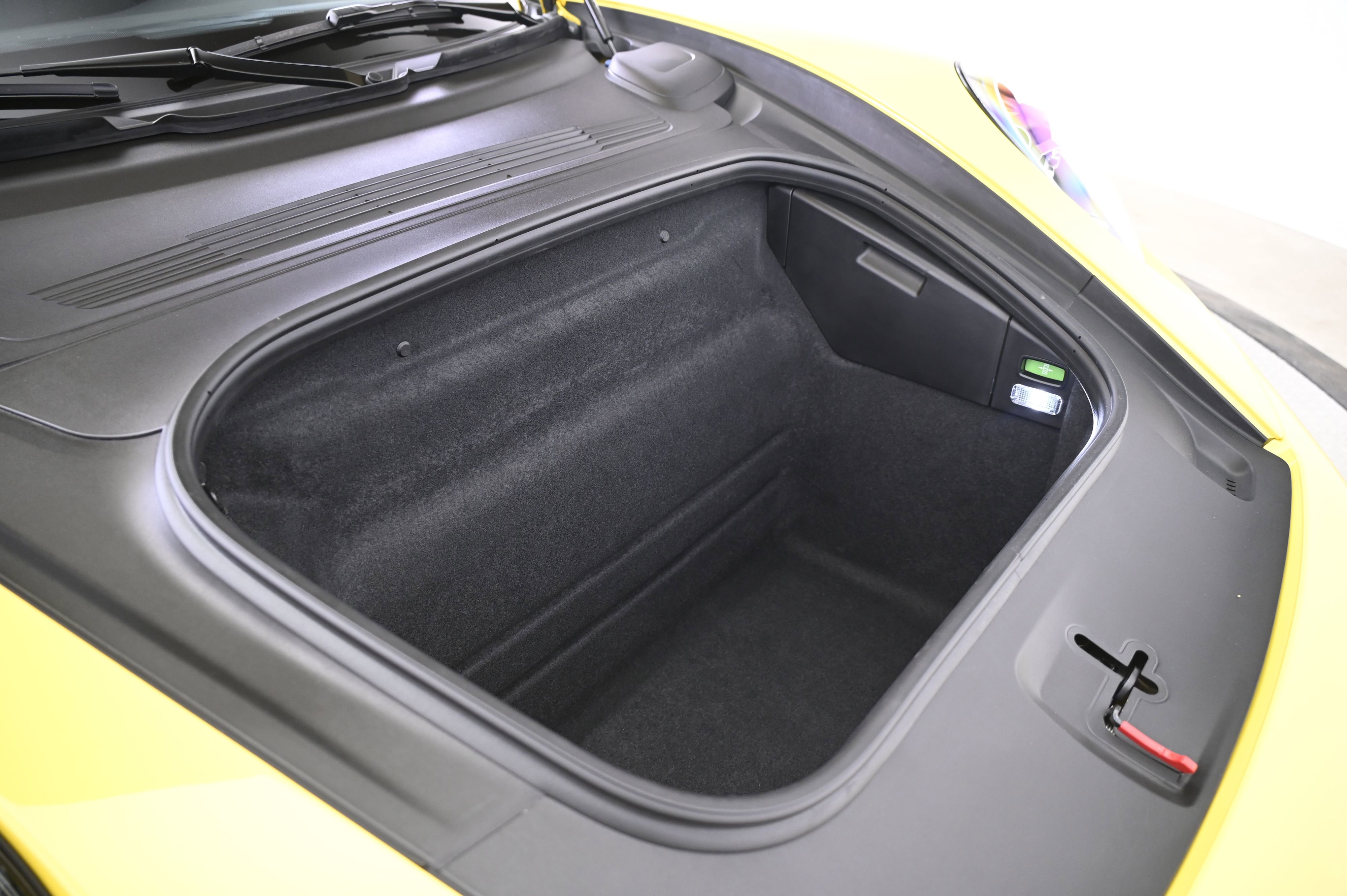 Certified 2024 Porsche 911 Carrera image 15