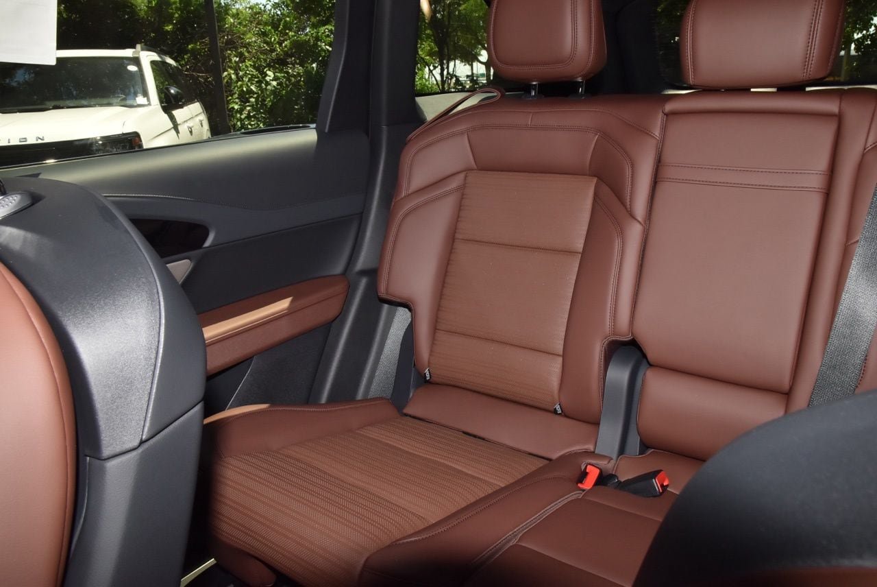 New 2026 Lincoln Nautilus Reserve AWD/4WD image 26