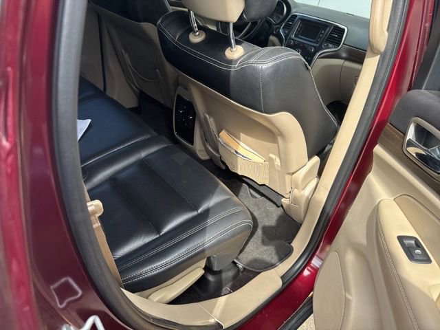 Used 2017 Jeep Grand Cherokee Laredo image 15