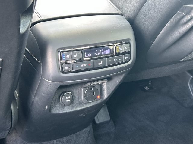 Used 2024 Hyundai Palisade Limited AWD/4WD image 19
