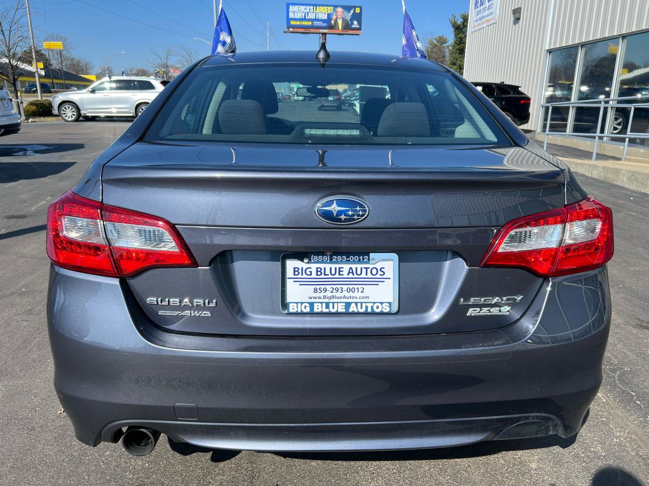 Used 2016 Subaru Legacy 2.5i Premium AWD/4WD image 4