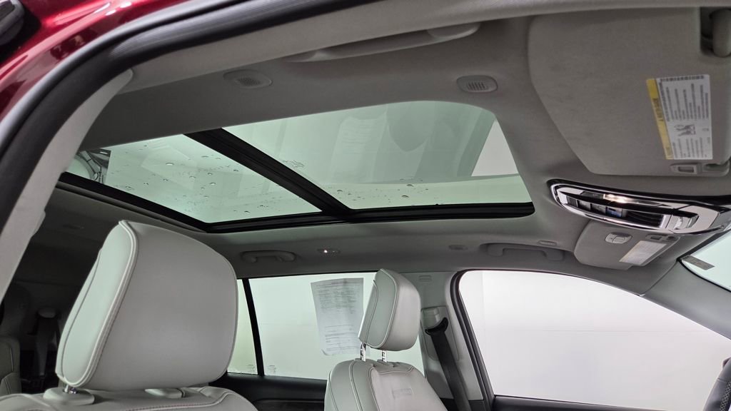 Used 2023 Jeep Grand Cherokee L Overland image 39