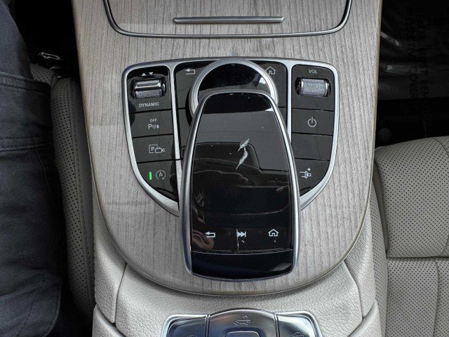 Used 2019 Mercedes-Benz E 450 4MATIC Cabriolet image 46