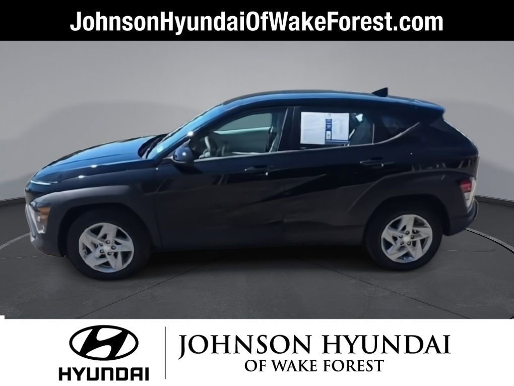 Certified 2026 Hyundai Kona SE image 5