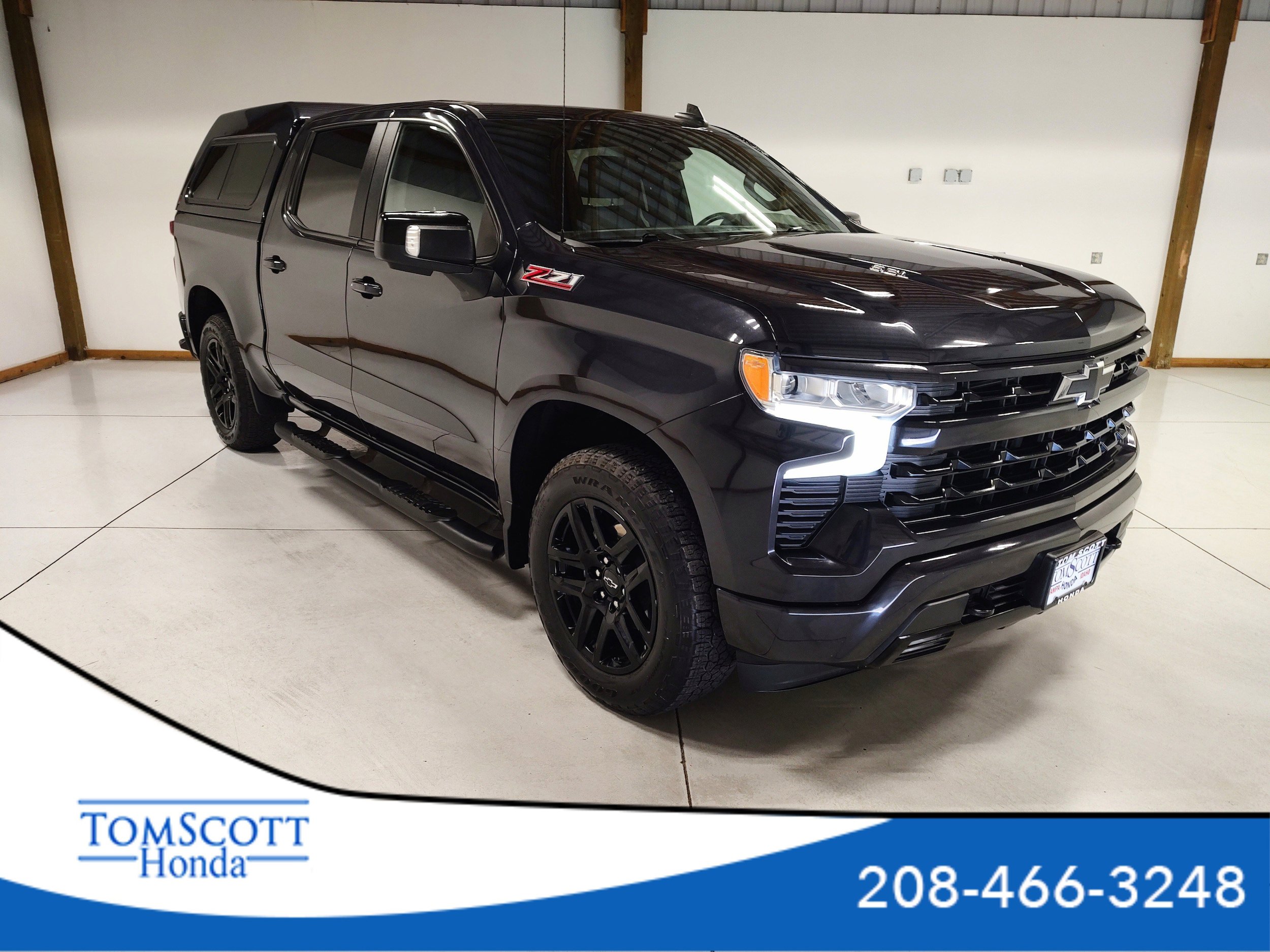Used 2023 Chevrolet Silverado 1500 RST AWD/4WD image 1